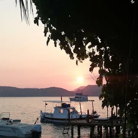 Bozburun & Restaurant Pensiune